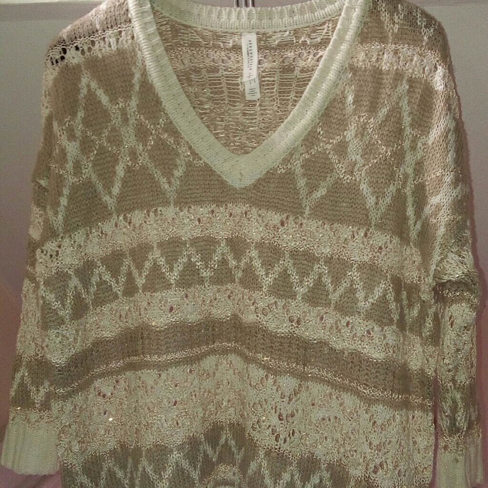 Aeropostale Cropped & Airy 3qtr sleeve Top